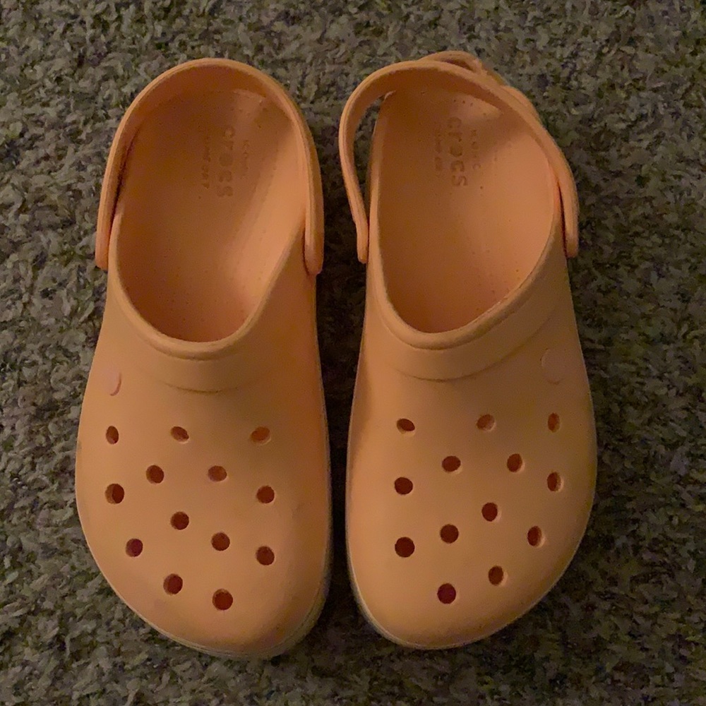 Platform Crocs